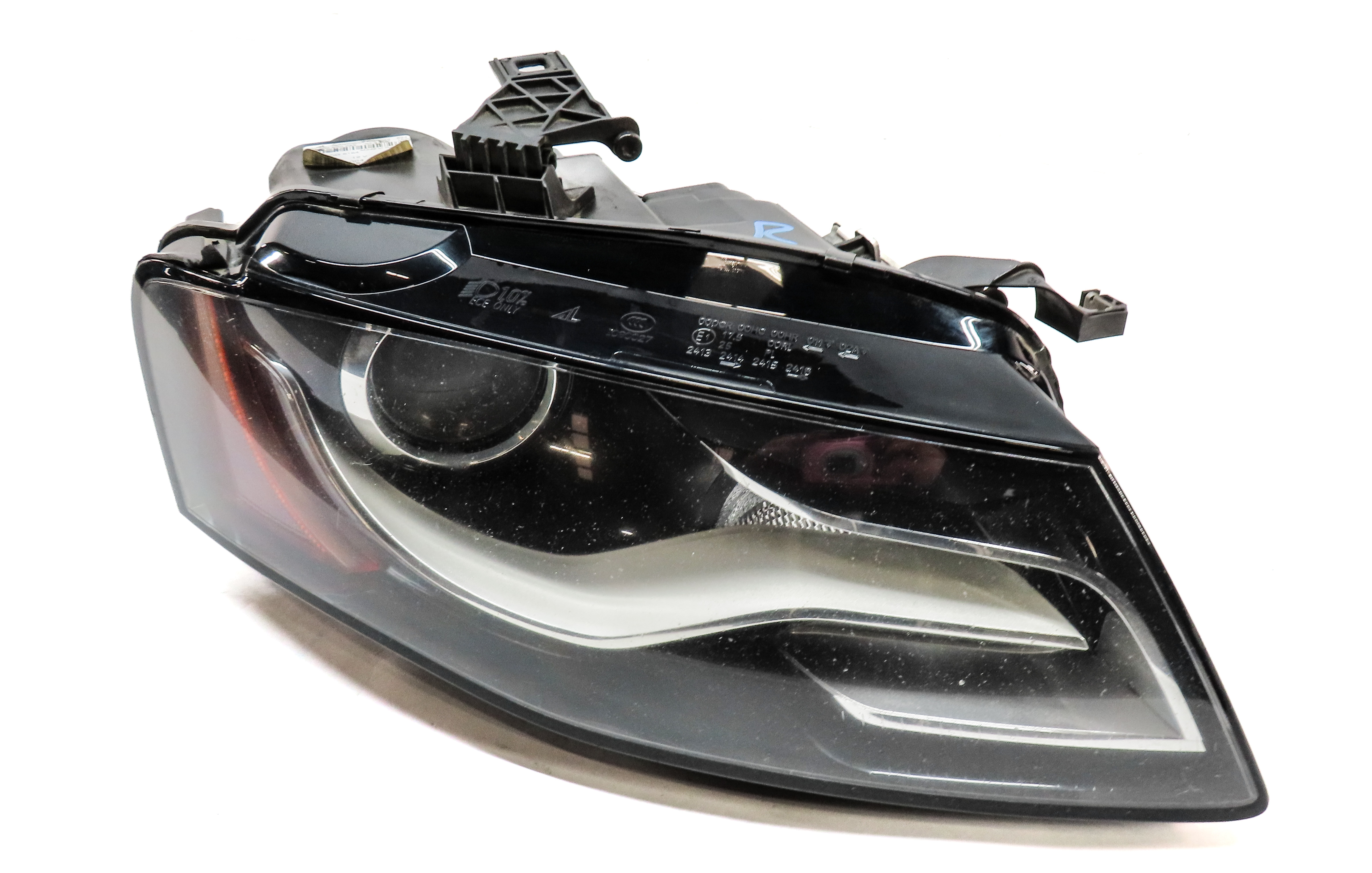 09-12 AUDI A4 S4 B8 8K 8T FRONT RIGHT PASSENGER ADAPTIVE HID XENON HEADLIGHT — exact item pictured